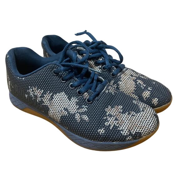 NOBULL Women's 7.5 Dark Blue‎ floral Out Work gum trainers Workout Gym Lifting - Picture 1 of 9